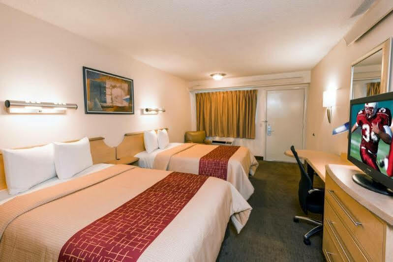 Red Roof Inn לקסינגטון מראה חיצוני תמונה