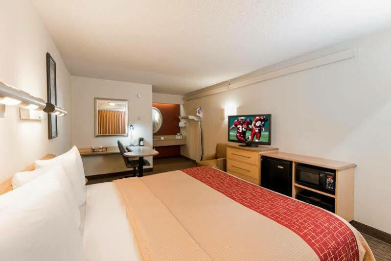 Red Roof Inn לקסינגטון מראה חיצוני תמונה